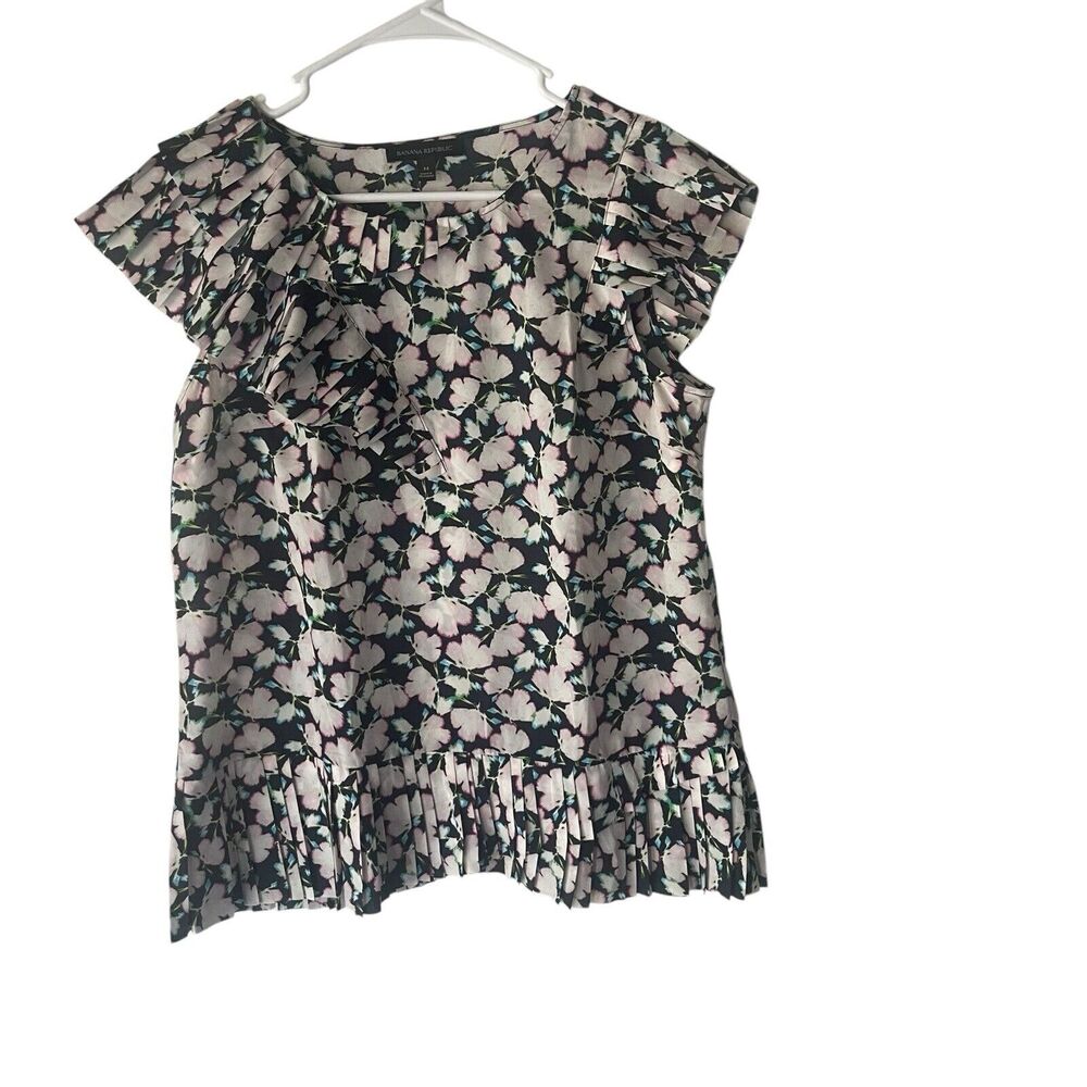 Banana Republic Womens M Floral Pleated Ruffle Cap Sleeve Peplum Blouse Navy